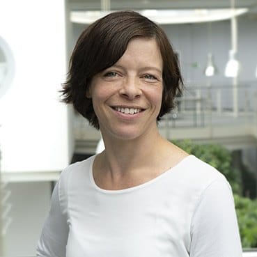 Mitarbeiterbild Susanne Straßer